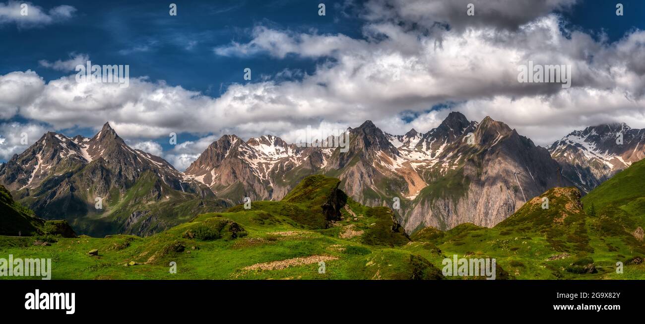 Paysages sur les montagnes de la vallée de Formazza, Piémont, Italie Banque D'Images