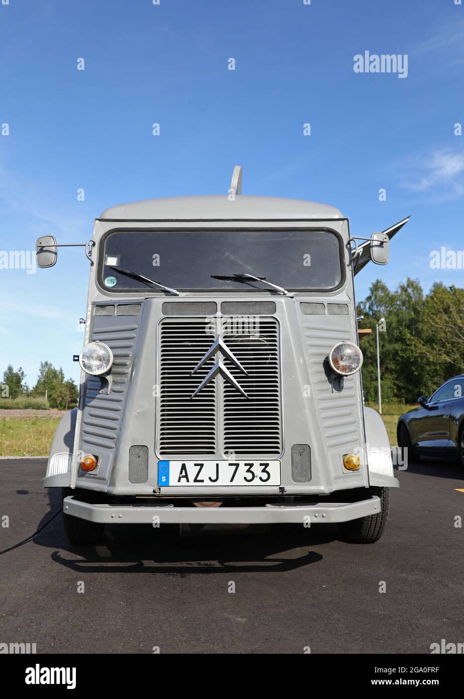 ca. 1960 Ctroën HY Polce Car | Votures de polce, Voture, Polce