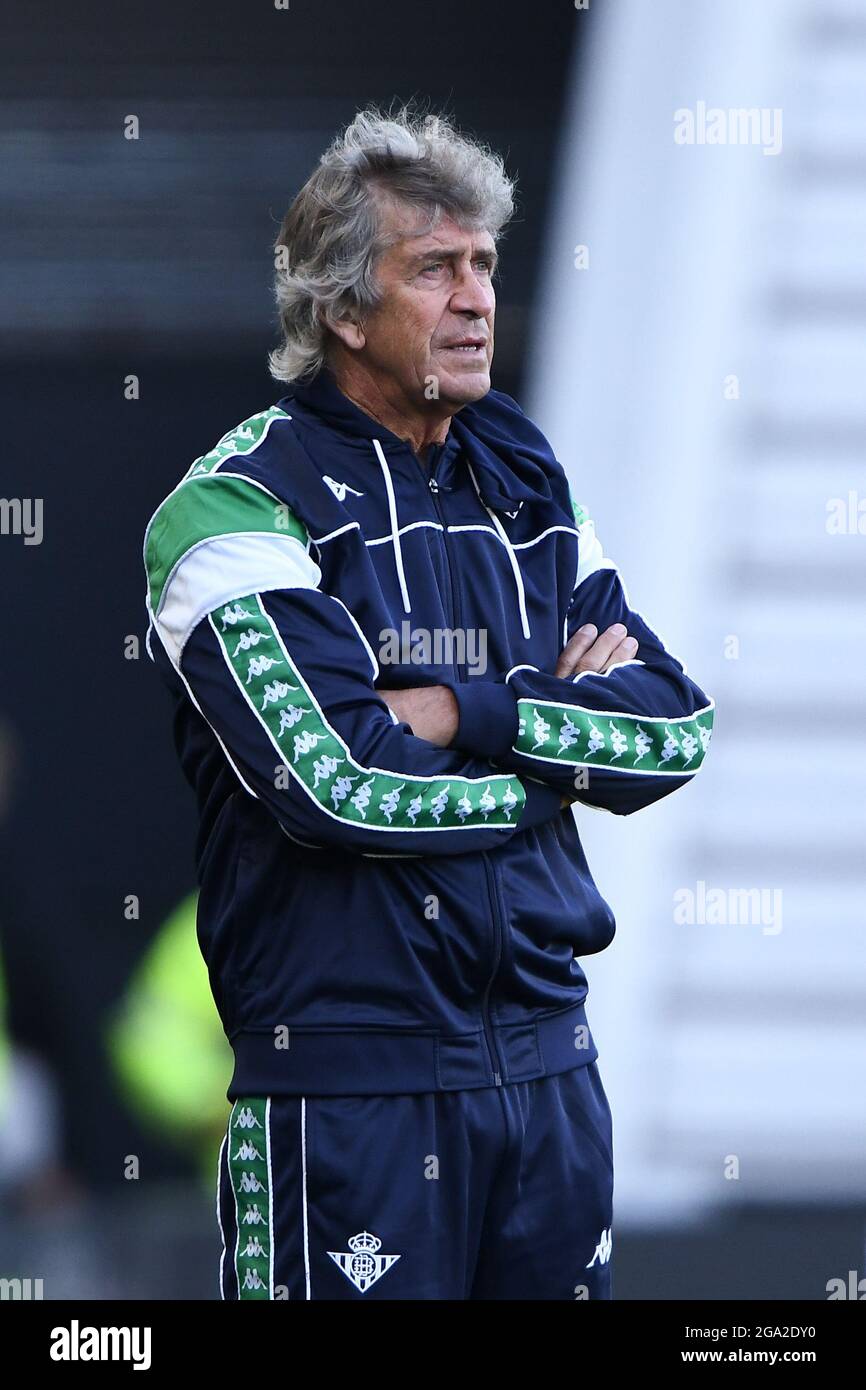 DERBY, ROYAUME-UNI. 28 JUILLET Manuel Pellegrini, entraîneur en chef de Real Betis lors du match amical avant-saison entre Derby County et Real Betis Balompi au Pride Park, Derby le mercredi 28 juillet 2021. (Credit: Jon Hobley | MI News) Credit: MI News & Sport /Alay Live News Banque D'Images