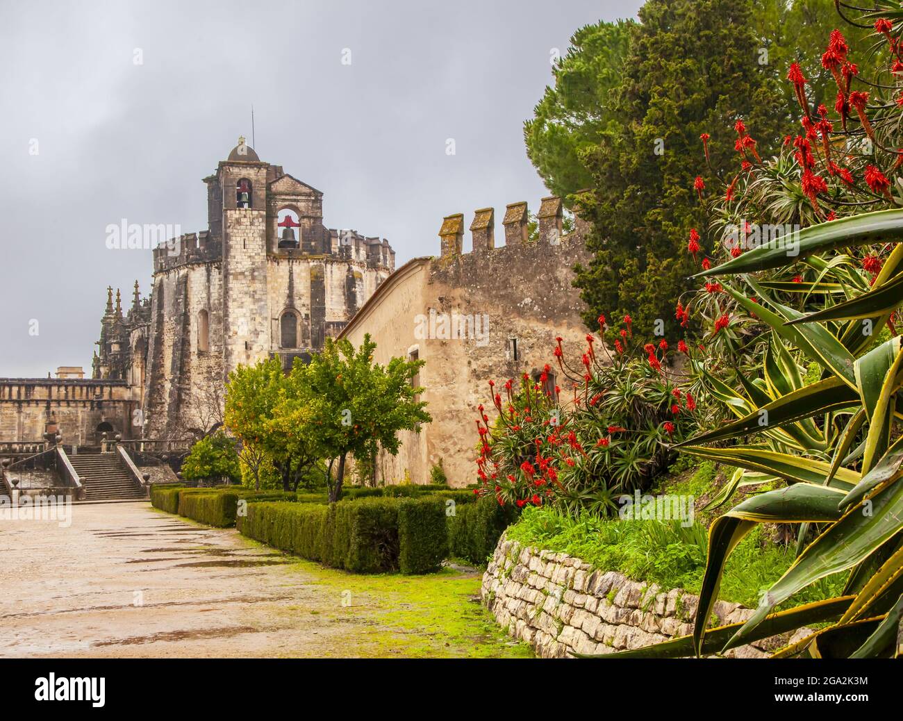 Couvent historique du Christ (anciennement couvent catholique romain) et jardins, fondé au XIIe siècle par les chevaliers Templiers, le grand... Banque D'Images