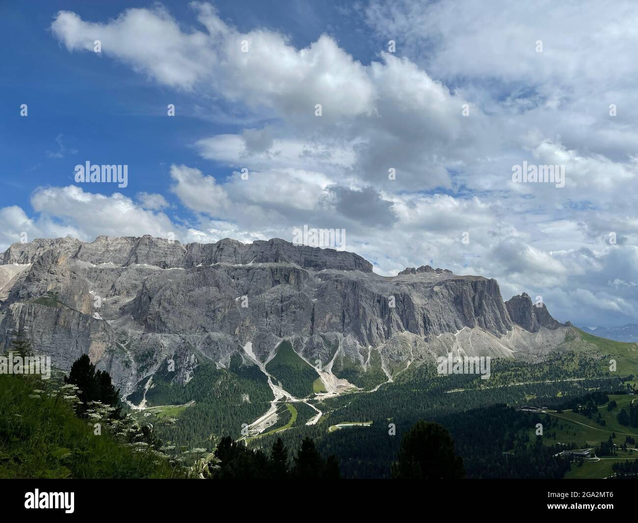 Vue panoramique sur les montagnes de Selva di Val Gardena Bolzano Italie Banque D'Images