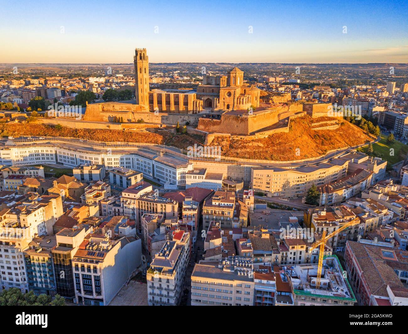 Vue aérienne de l'ancienne cathédrale de la Seu Vella e Lleida Church à Lleida Catalonia, Espagne. Centre historique de Lleida en Espagne, cathédrale, château et pour Banque D'Images