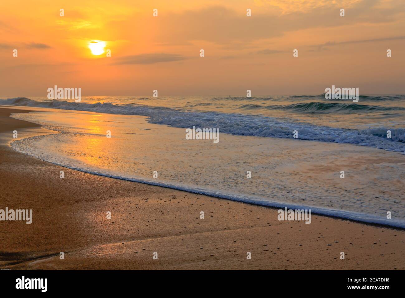 Plage de Cape Coast, Ghana. Le matin Banque D'Images