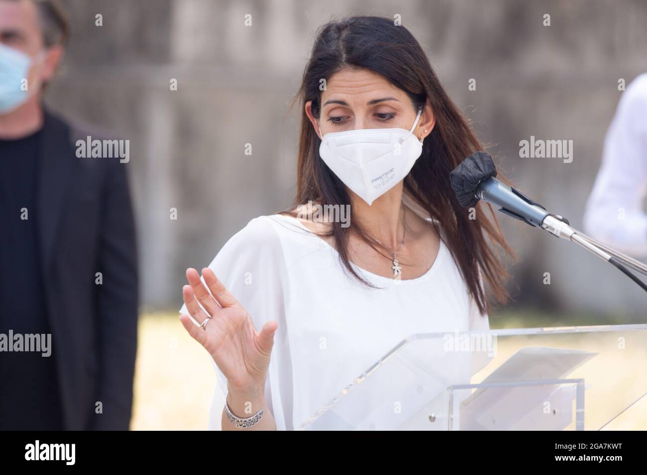 Rome, Italie. 29 juillet 2021. Maire de Rome Virginia Raggi lors de la présentation de la nouvelle location segways Made by VOI Technology (photo de Matteo Nardone/Pacific Press/Sipa USA) crédit: SIPA USA/Alay Live News Banque D'Images