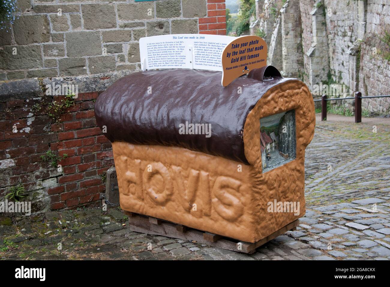 Loaf de Hovis au sommet de Gold Hill également connu sous le nom de Hovis Hill rendu célèbre par les publicités télévisées britanniques des années 1970 à Shaftesbury Dorset Angleterre Royaume-Uni Banque D'Images