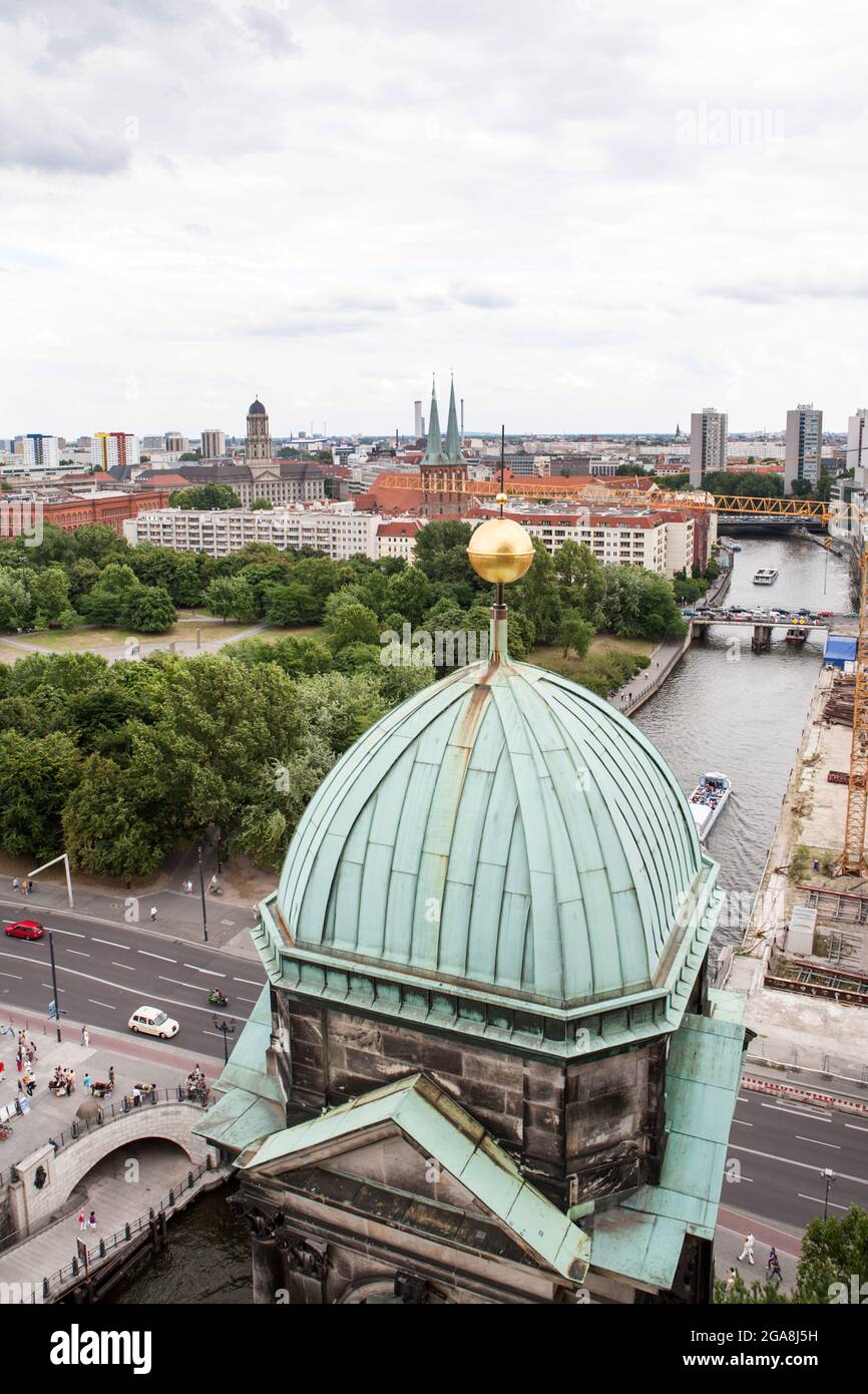 La cathédrale de Berlin (Berliner Dom), également connue sous le nom de la paroisse évangélique suprême et de la collégiale est une église évangélique allemande monumentale. Banque D'Images