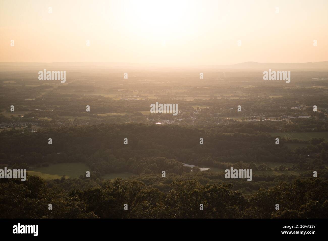 La vue depuis le premier Washington Monument, situé à Boonsboro, Maryland. Banque D'Images