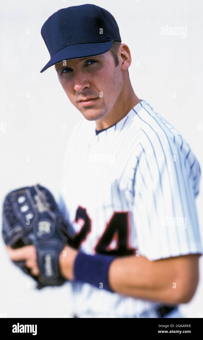Portrait d'un joueur de baseball en uniforme. Banque D'Images