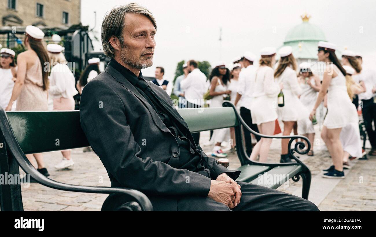Une autre année Druk ronde : 2020 Danemark Directeur : Thomas Vinterberg Mads Mikkelsen Banque D'Images