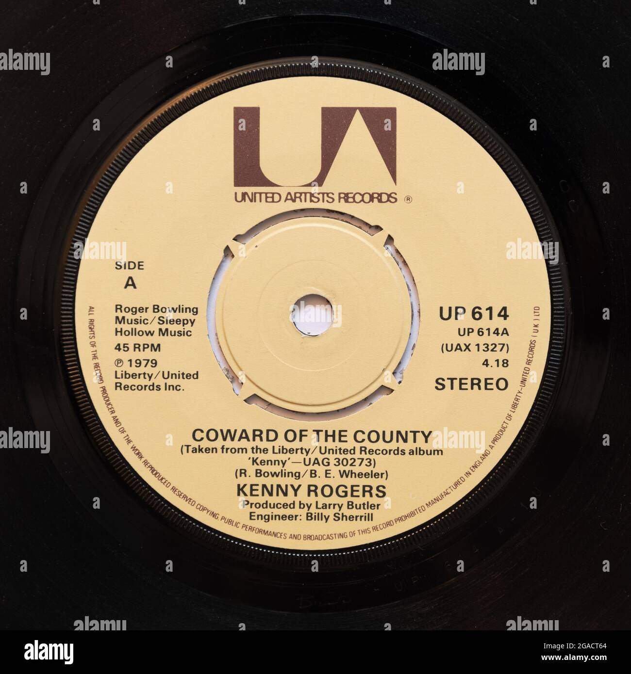 Coward du comté par Kenny Rogers, une photo du record de 7' de vinyle à 45 tr/min en couverture Banque D'Images