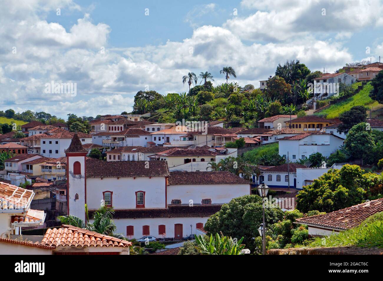 Vue partielle sur Cerro, ville historique de Minas Gerais, Brésil Banque D'Images