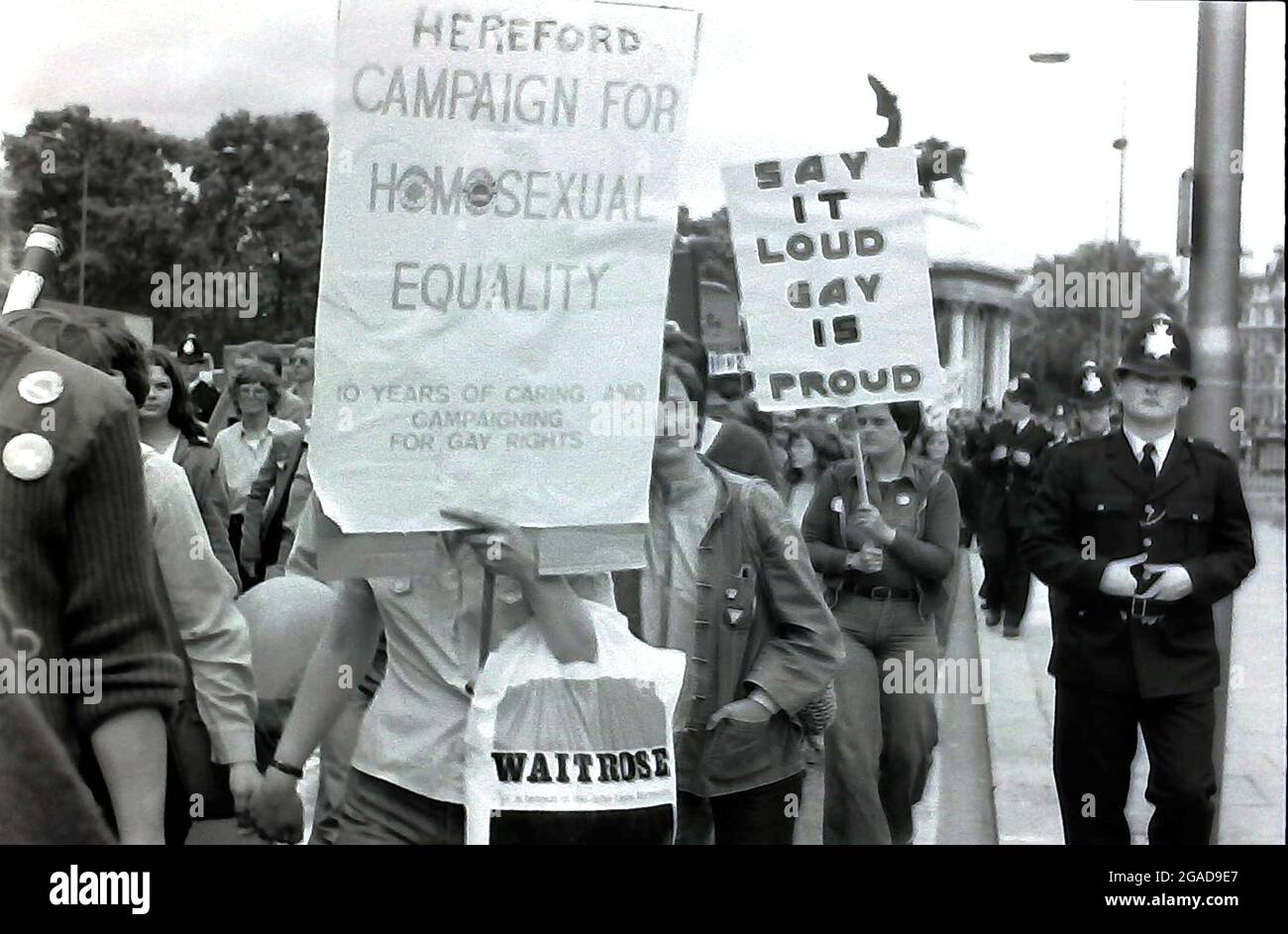 Participants à la marche et rassemblement à Hyde Park, Londres, Angleterre, Royaume-Uni, 1979 gay Pride, Qui avait le thème: 'Stonewall 69 gay Pride 79', t Banque D'Images