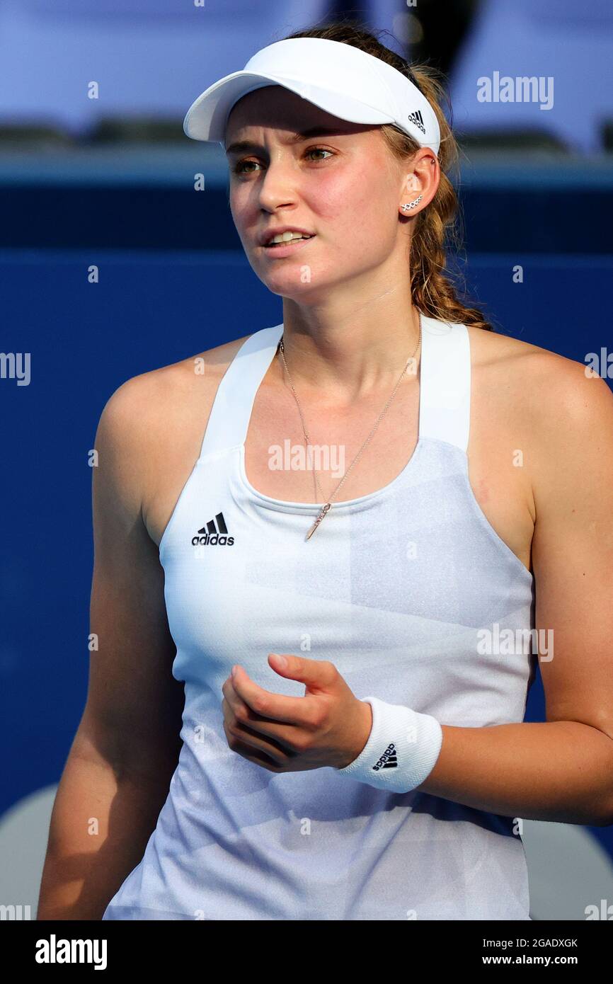 Tokyo, Japon, 29 juillet 2021. Elena Rybakina de Team Kazakhstan montre des émotions lors du match semi-fin féminin de tennis entre Belinda Bencic de Team Switzerland et Elena Rybakina de Team Kazakhstan le jour 6 des Jeux Olympiques de Tokyo 2020. Credit: Pete Dovgan/Speed Media/Alay Live News Banque D'Images