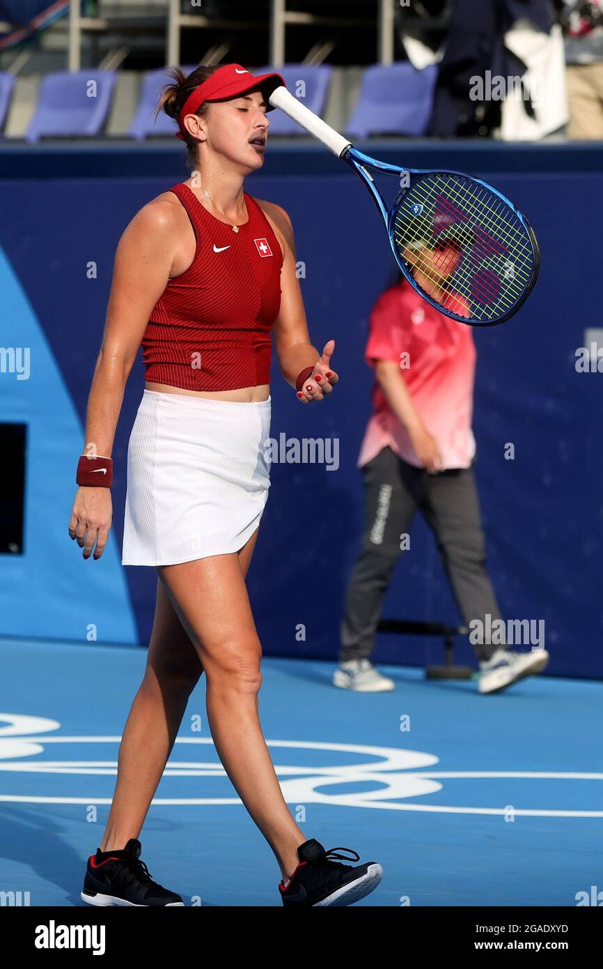 Tokyo, Japon, 29 juillet 2021. Belinda Bencic de Team Switzerland fait preuve d'émotion lors du match sémifinal de tennis féminin entre Belinda Bencic de Team Switzerland et Elena Rybakina de Team Kazakhstan le jour 6 des Jeux Olympiques de Tokyo en 2020. Credit: Pete Dovgan/Speed Media/Alay Live News Banque D'Images