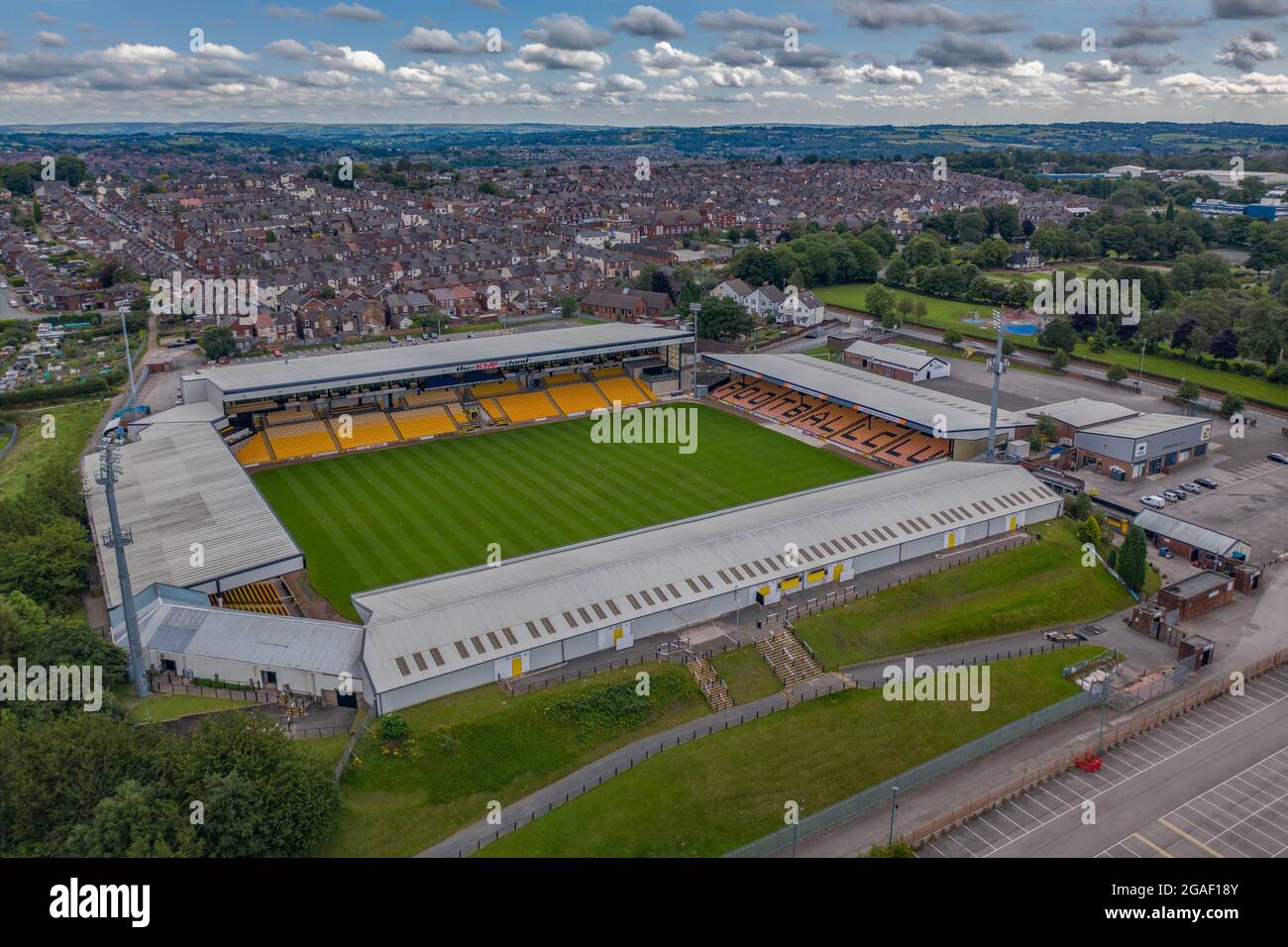 Vue aérienne de Vale Park, stade du stade de football de Port Vale soutenu par Robbie Williams Drone Banque D'Images