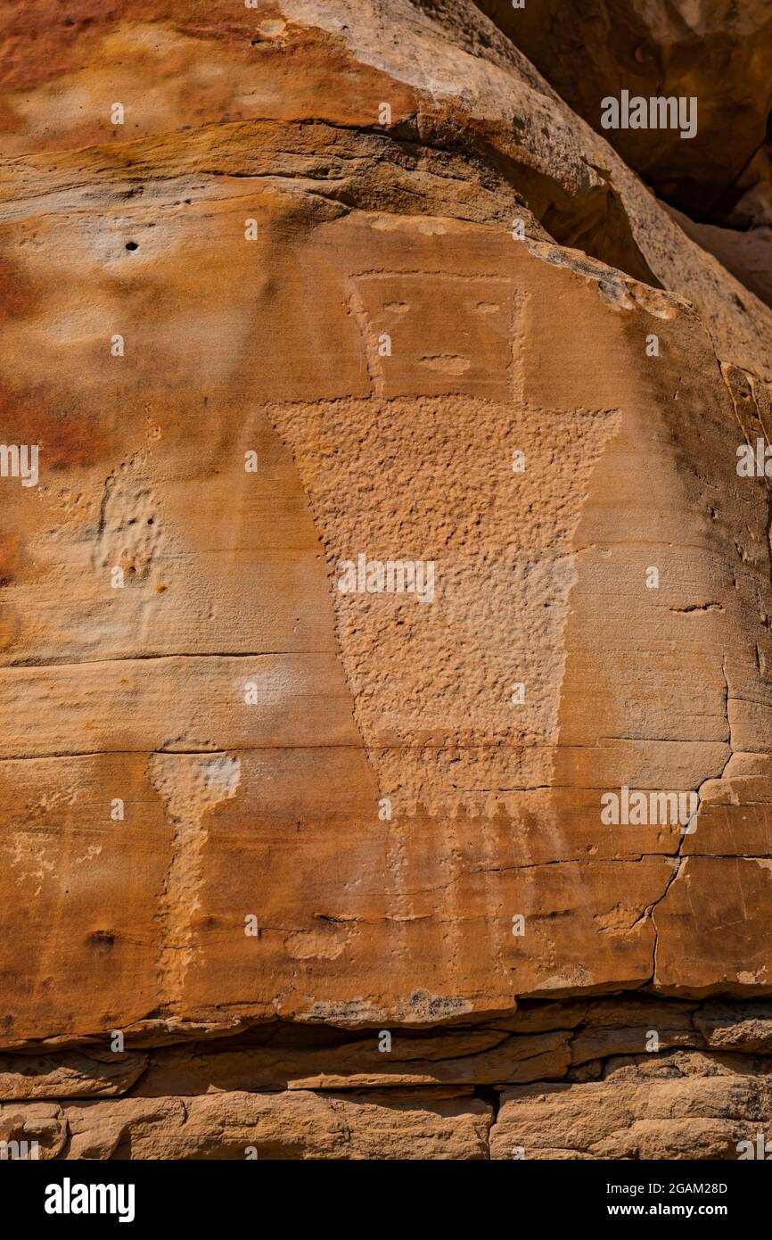 Panneau spectaculaire d'une figure humaine stylisée au site pétroglyphe McKee Spring, Dinosaur National Monument, Utah, États-Unis Banque D'Images