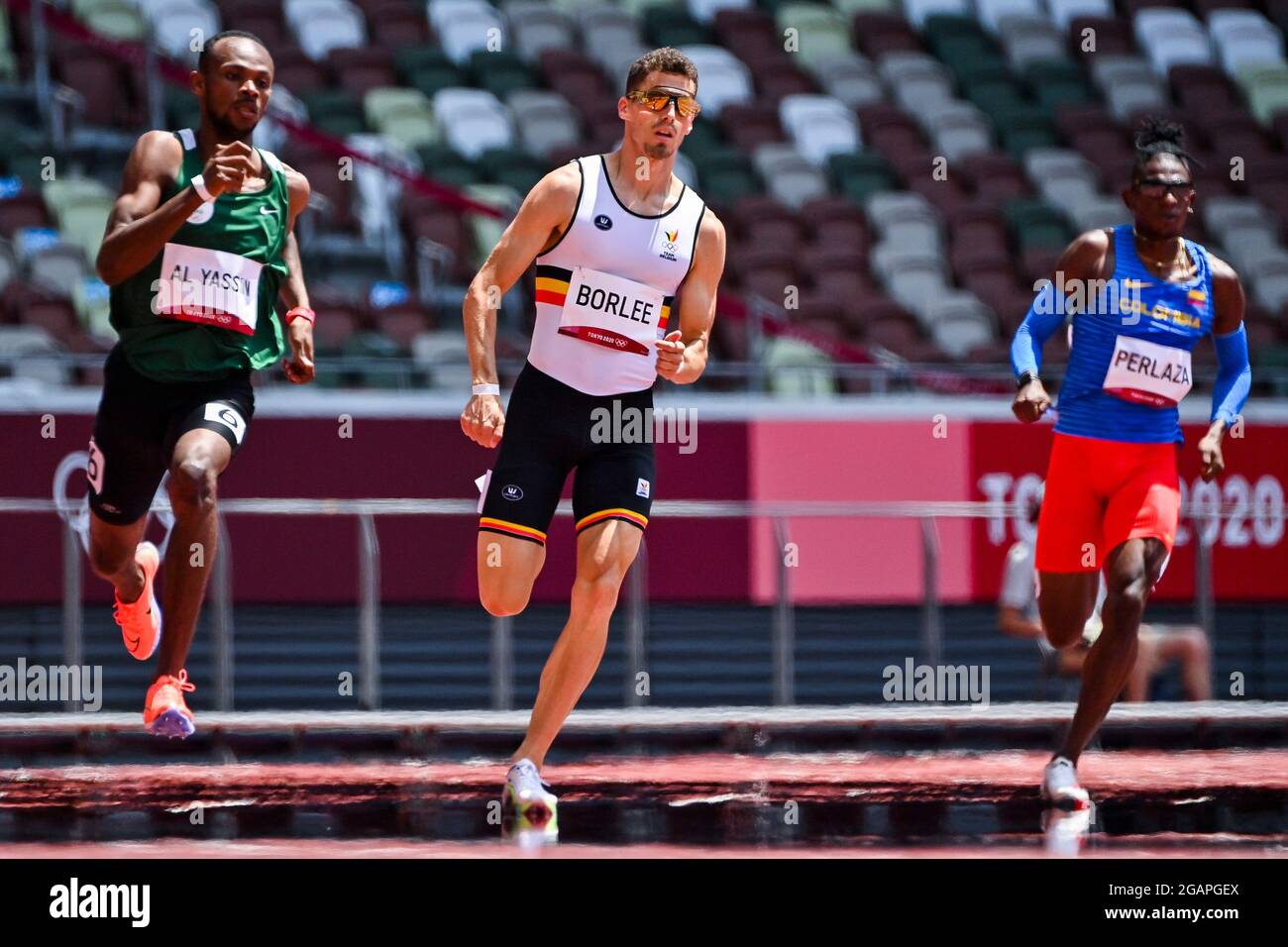 Arabie Saoudite Mazen Moulan Al Yassin, Belge Kevin Borlee et colombien Alejandro Perlaza photographiés en action pendant les épreuves de la course a de 400m pour hommes Banque D'Images