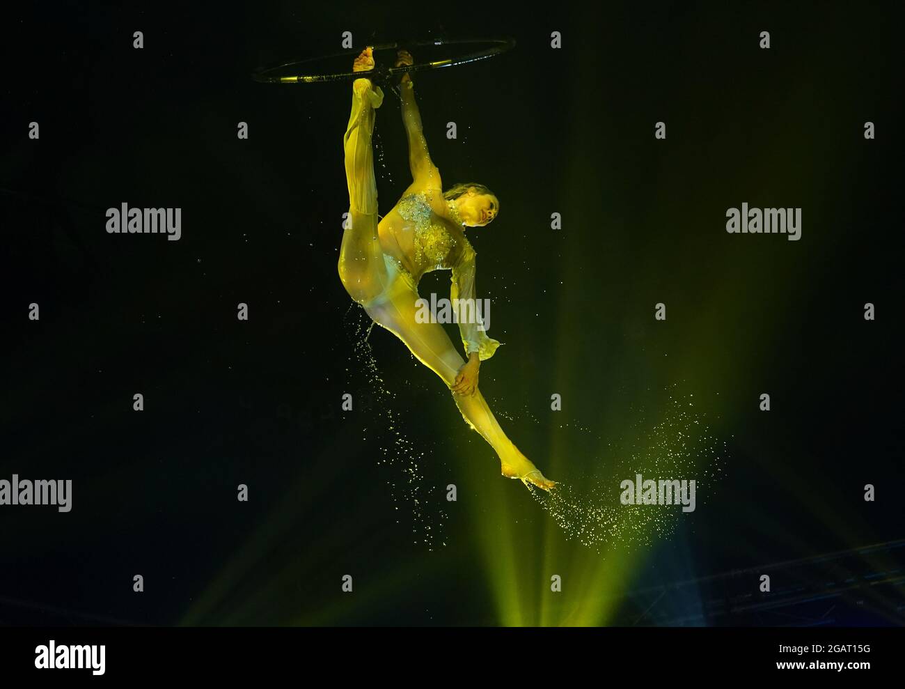 Un acrobat pendant sa performance à Extreme Circus à Halifax. Date de la photo: Samedi 31 juillet 2021. Banque D'Images