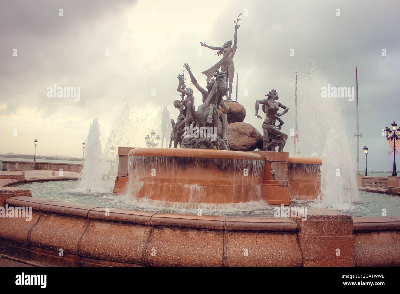 Fontaine Raices dans le Paseo de la Princesa à San Juan, Porto Rico. Banque D'Images