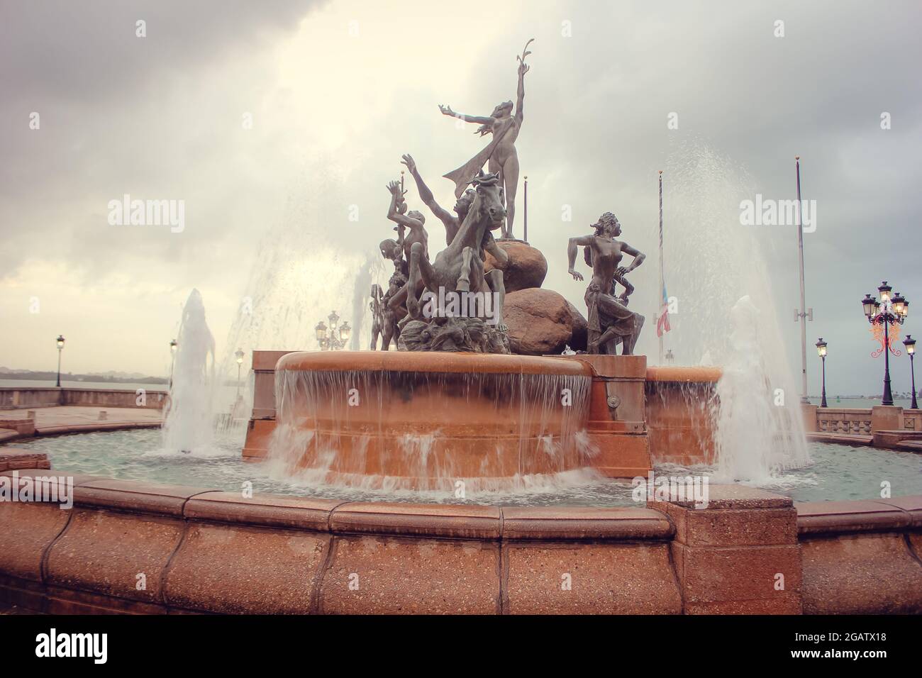 Fontaine Raices dans le Paseo de la Princesa à San Juan, Porto Rico. Banque D'Images