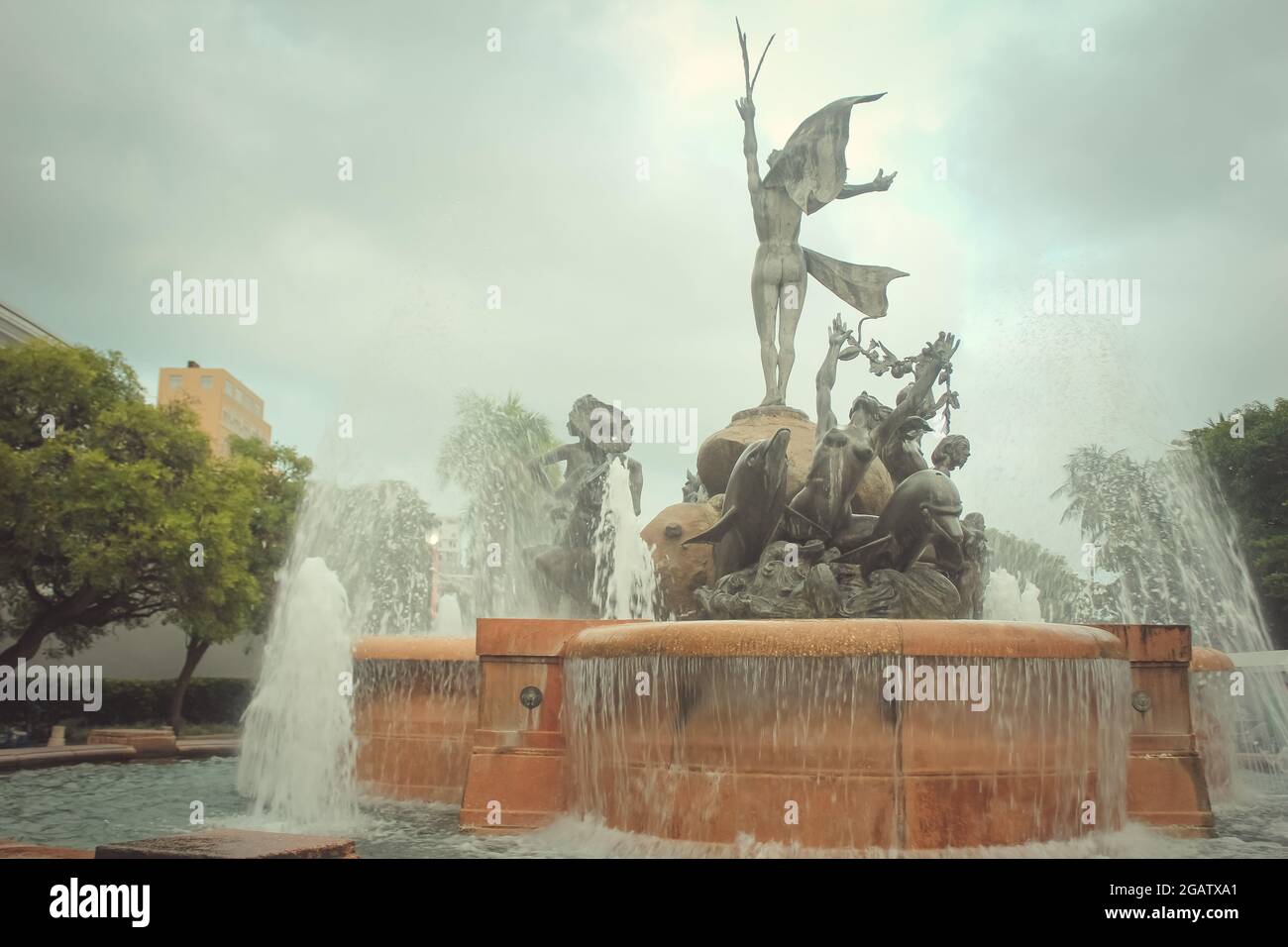 Fontaine Raices dans le Paseo de la Princesa à San Juan, Porto Rico. Banque D'Images
