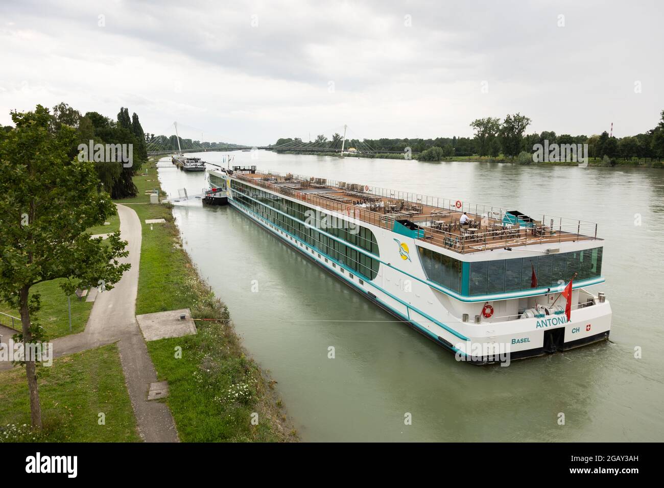 DAS Flusskreuzfahrtschiff MS Antonia von Rivertech chapeau de gestion nautique à Kehl am Rhein festgemacht, Bade-Wurtemberg, Allemagne. Banque D'Images