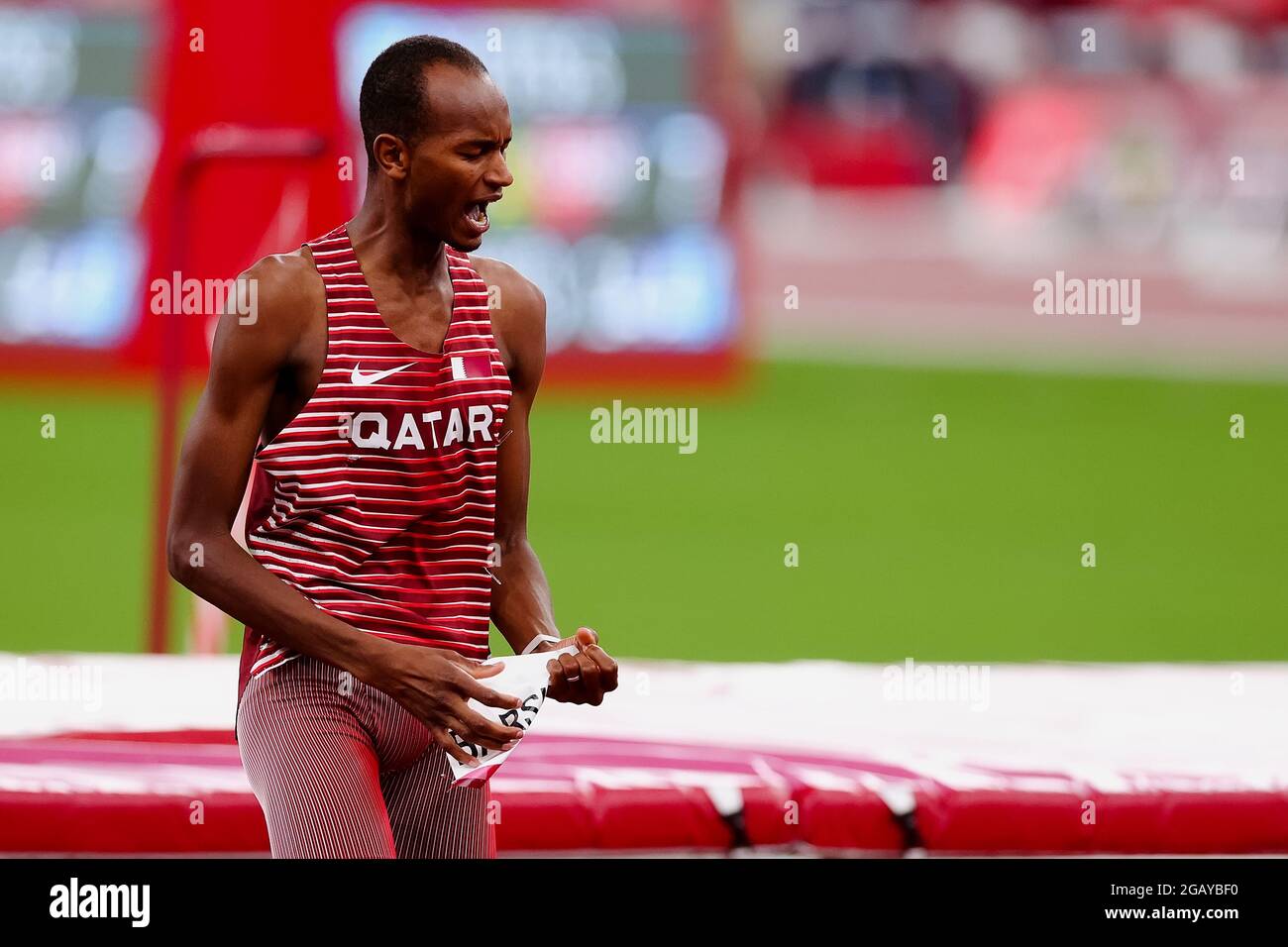 Tokyo, Japon, 1er août 2021. Mutaz Essa Barshim de l'équipe Qatar célèbre lors de la finale masculine de saut en hauteur le jour 9 des Jeux Olympiques de Tokyo 2020. Credit: Pete Dovgan/Speed Media/Alay Live News Banque D'Images