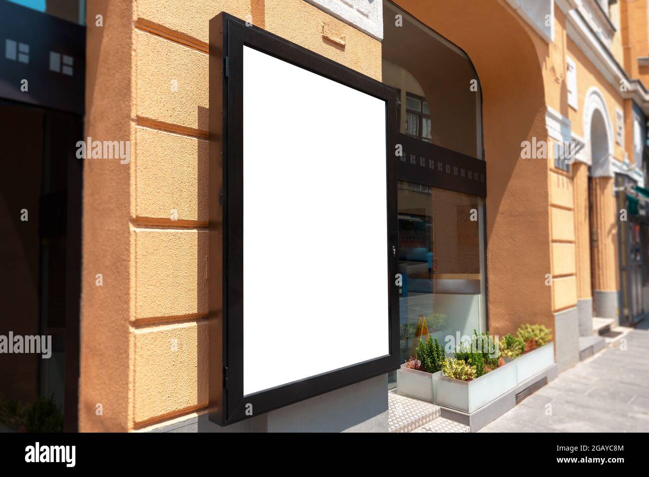 Maquette d'affiche isolée sur le mur du bâtiment de rue Banque D'Images