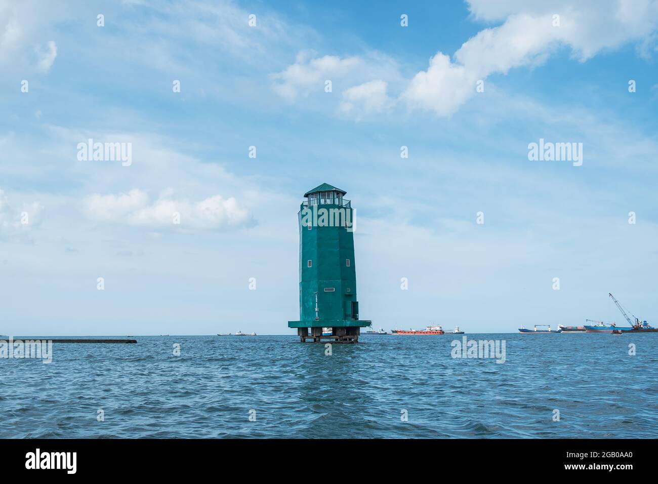 Vue sur phare du Port de Sunda Kelapa, la porte à port d'Indonésie Jakarta Banque D'Images