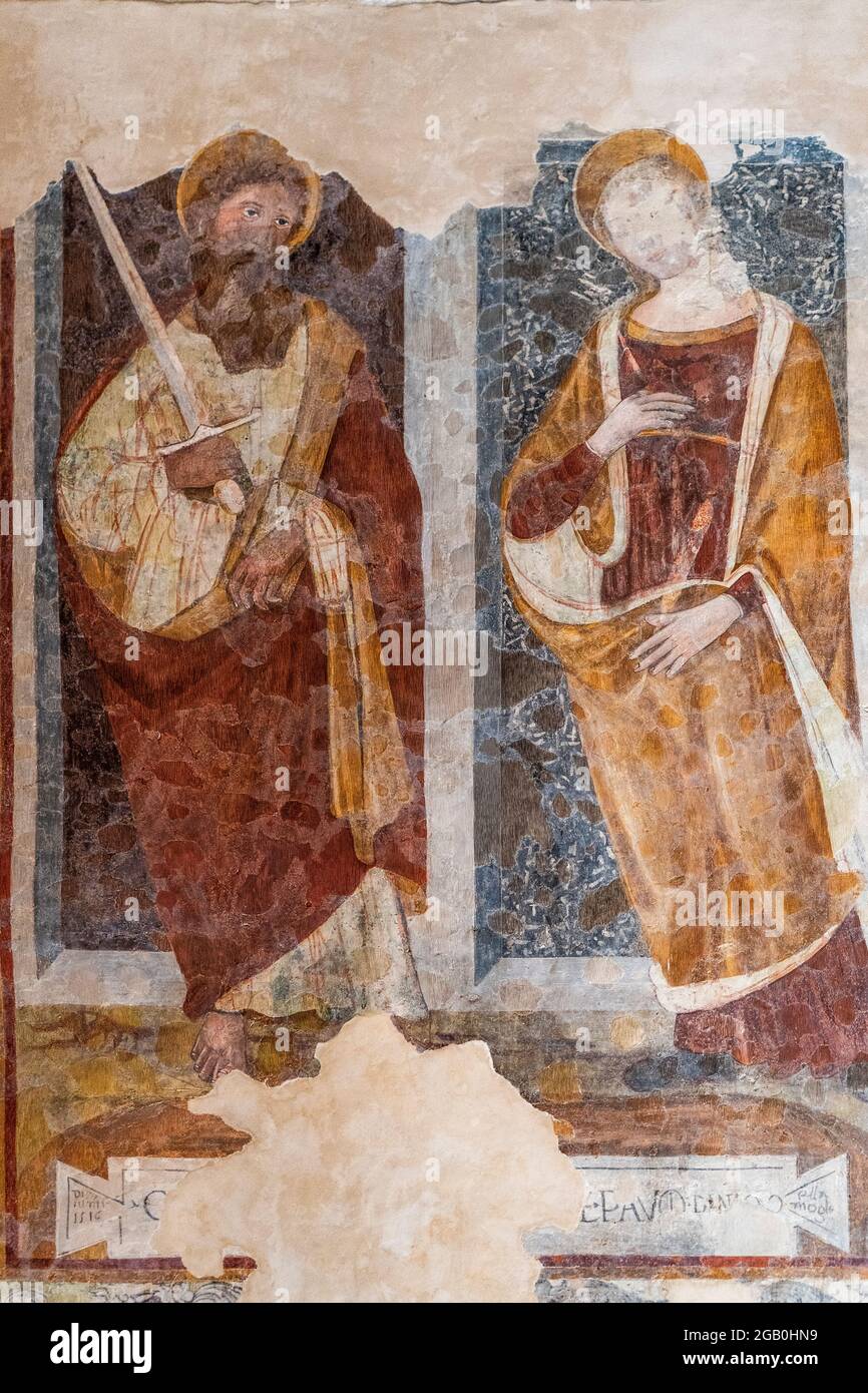 Fresques de l'église Sainte-Croix ('Santa Croce'), Populonia, municipalité de Piombino, Toscane, Italie Banque D'Images