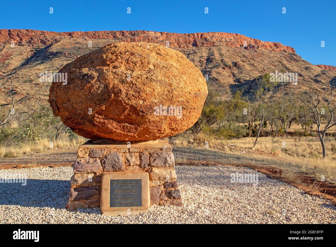 Tombe de John Flynn à l'extérieur d'Alice Springs Banque D'Images