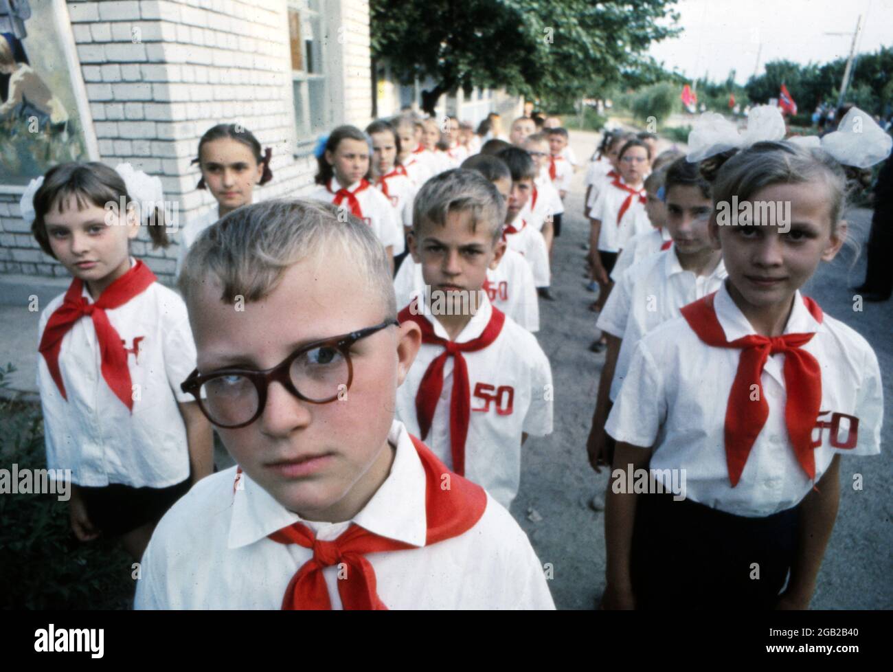 Jeunes pionniers à Zaporizhzhia, Ukraine, 1967 Banque D'Images