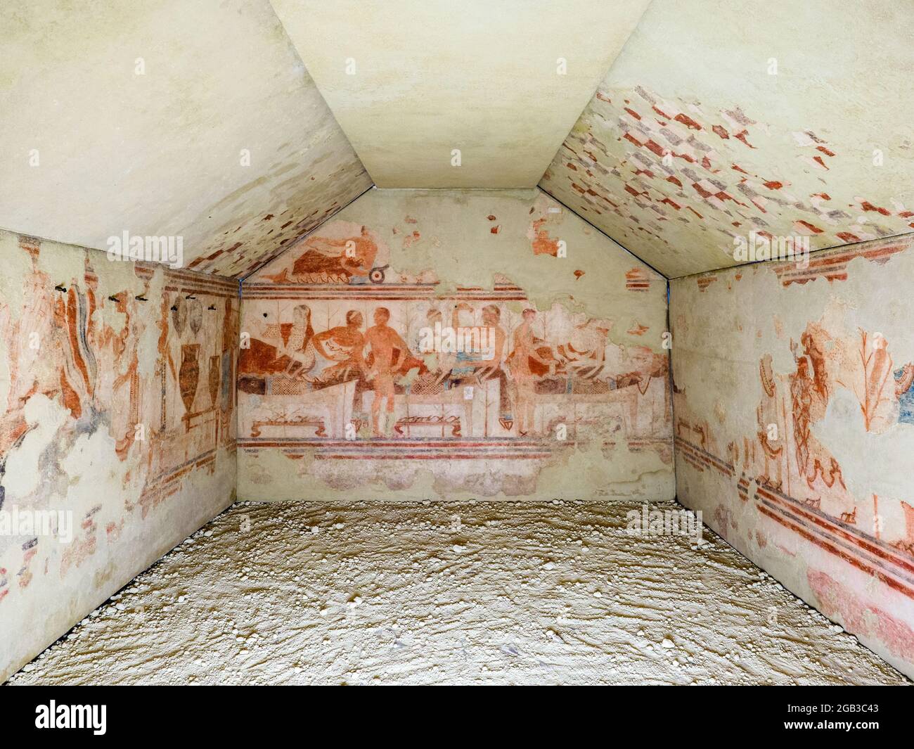 Murs peints en fresque à Tomba della nave (tombeau de bateau) 5e siècle avant JC - Musée archéologique national de Tarquinia, Italie Banque D'Images