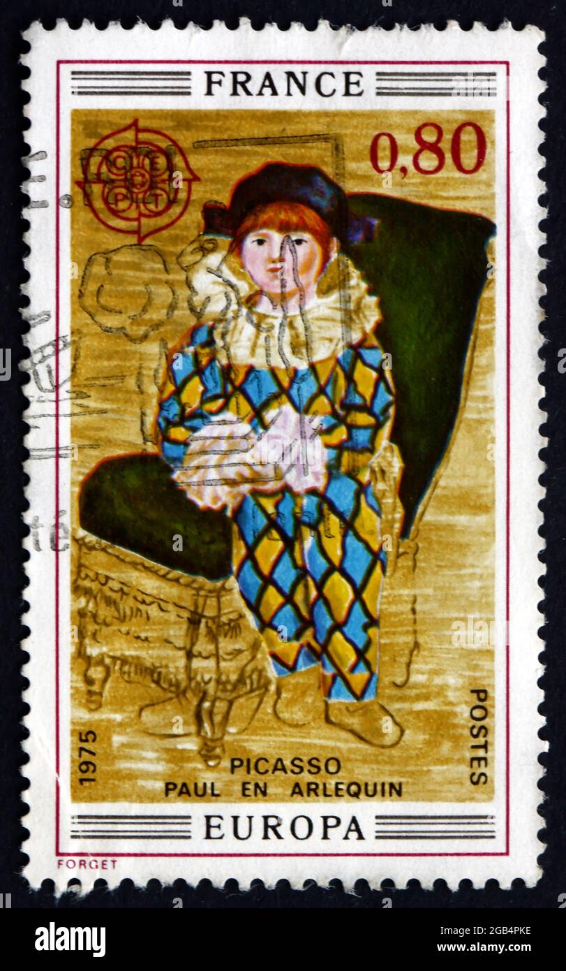 FRANCE - VERS 1975 : un timbre imprimé en France montre Paul comme Arlequin, peinture de Pablo Picasso, Portrait, vers 1975 Banque D'Images