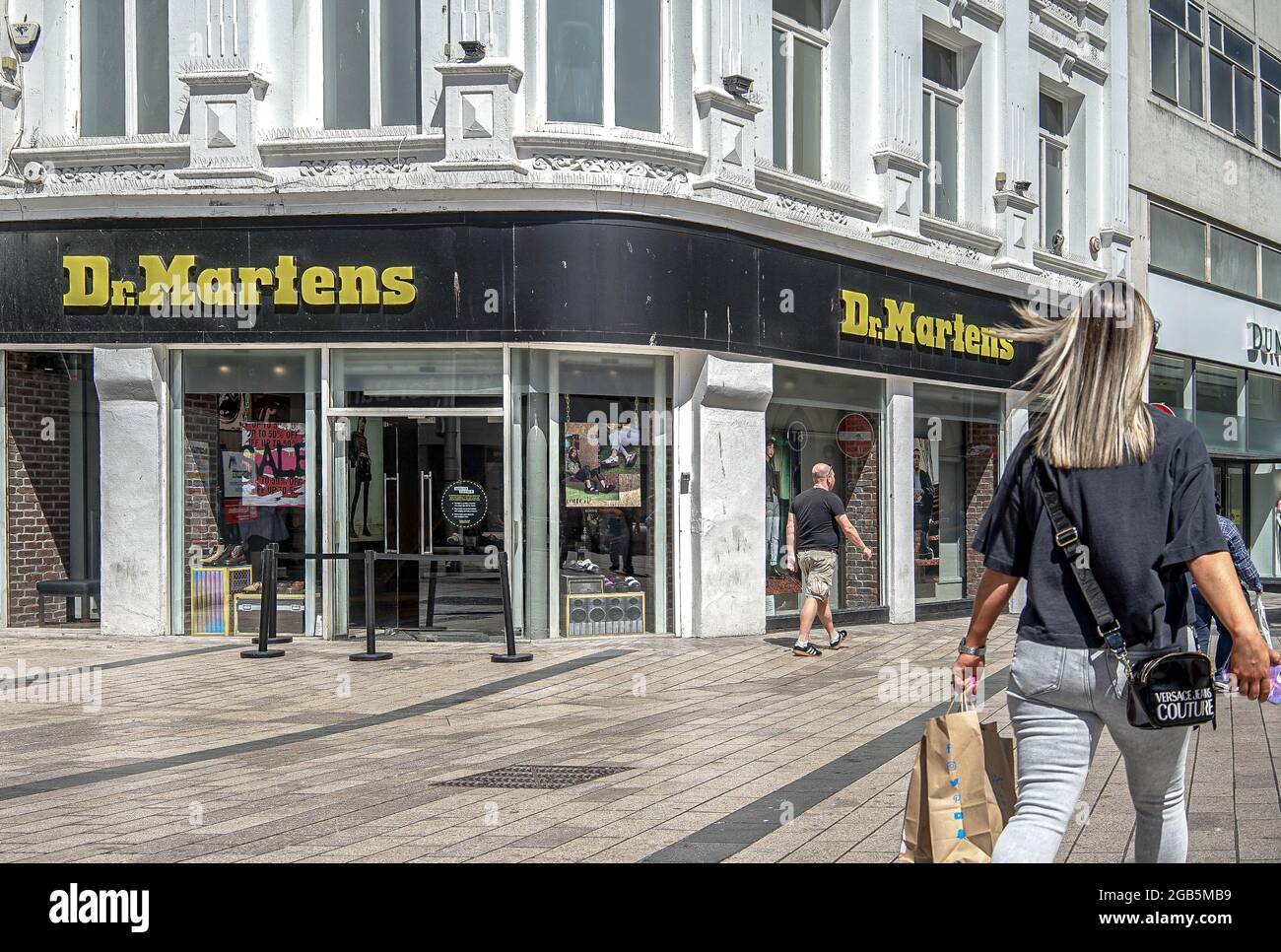 Dr martens belgique magasin hot sale