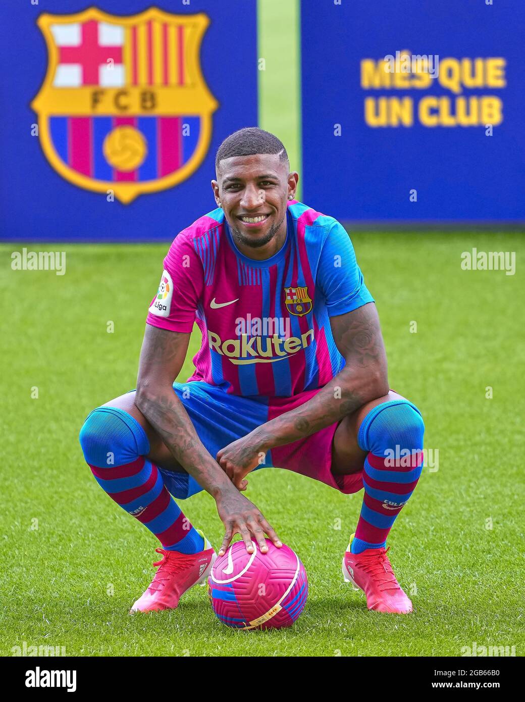 Emerson Royal pendant son presentaron en tant que nouveau joueur du FC  Barcelona. Barcelone, Espagne (photo de Bagu Blanco /PRESSINPHOTO Photo  Stock - Alamy