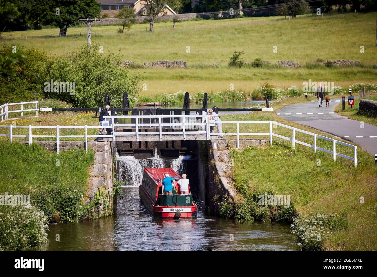 Paroisse civile du village de Barrowford, district de Pendle, Lancashire, Angleterre. Barrowford Locks Leeds et Liverpool Canal T. Banque D'Images