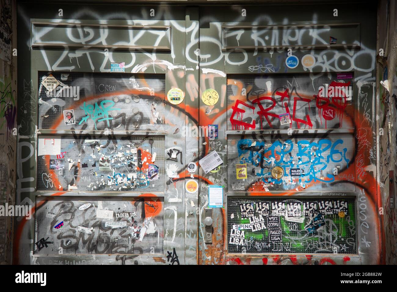 Grafitti au mur à Berlin, Allemagne Banque D'Images