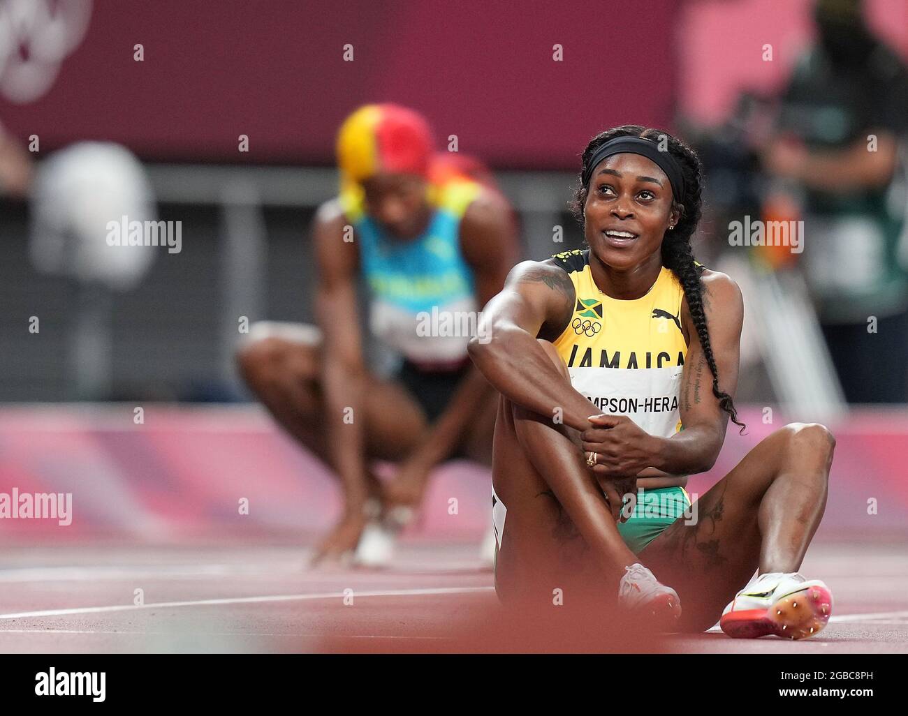 Tokyo, Japon. 3 août 2021. Elaine Thompson-Herah, de la Jamaïque, réagit lors de la finale féminine de 200 m aux Jeux Olympiques de Tokyo en 2020, à Tokyo, au Japon, le 3 août 2021. Crédit: Lui Siu Wai/Xinhua/Alay Live News Banque D'Images