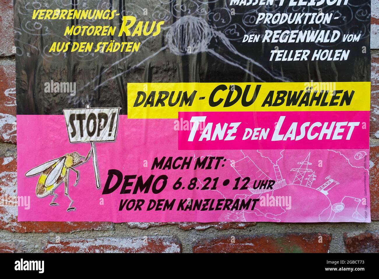 Affiche, démonstration contre CDU, danse le Laschet, Berlin, Allemagne Banque D'Images