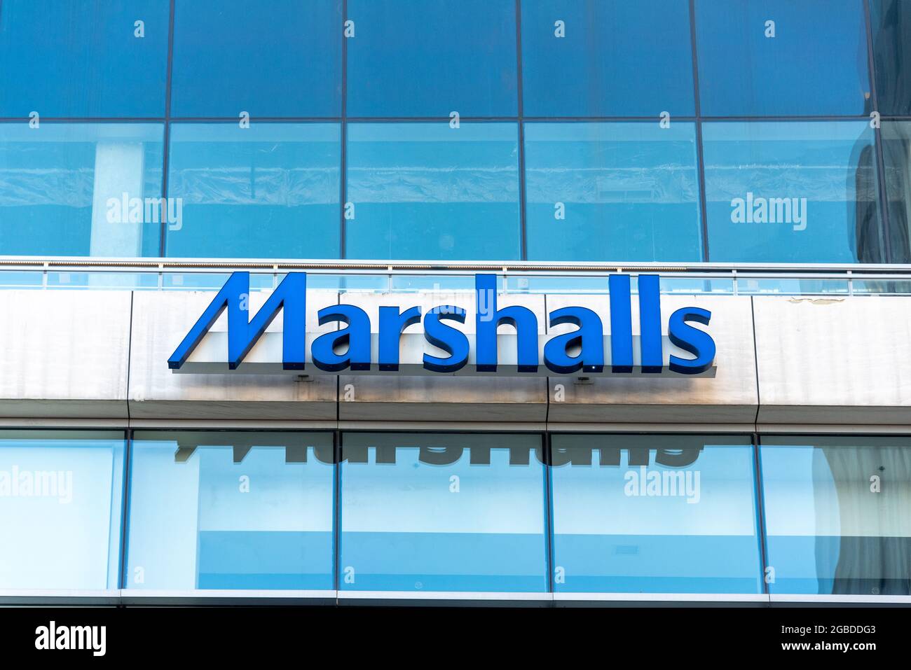 Panneau d'affaires ou logo de Marshalls vu à Toronto, Canada Banque D'Images