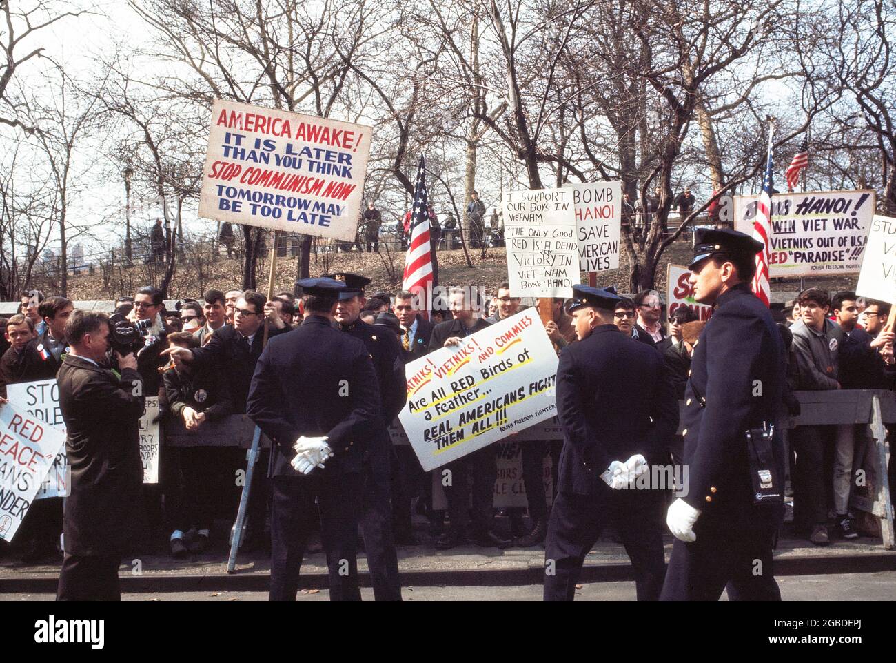 Démonstration de guerre Pro-Vietnam, New York, New York, États-Unis, Bernard Gotfryd, 1967 Banque D'Images
