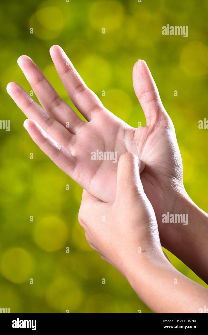 Traitement à domicile pour l'anxiété et le stress, Acupressure Banque D'Images