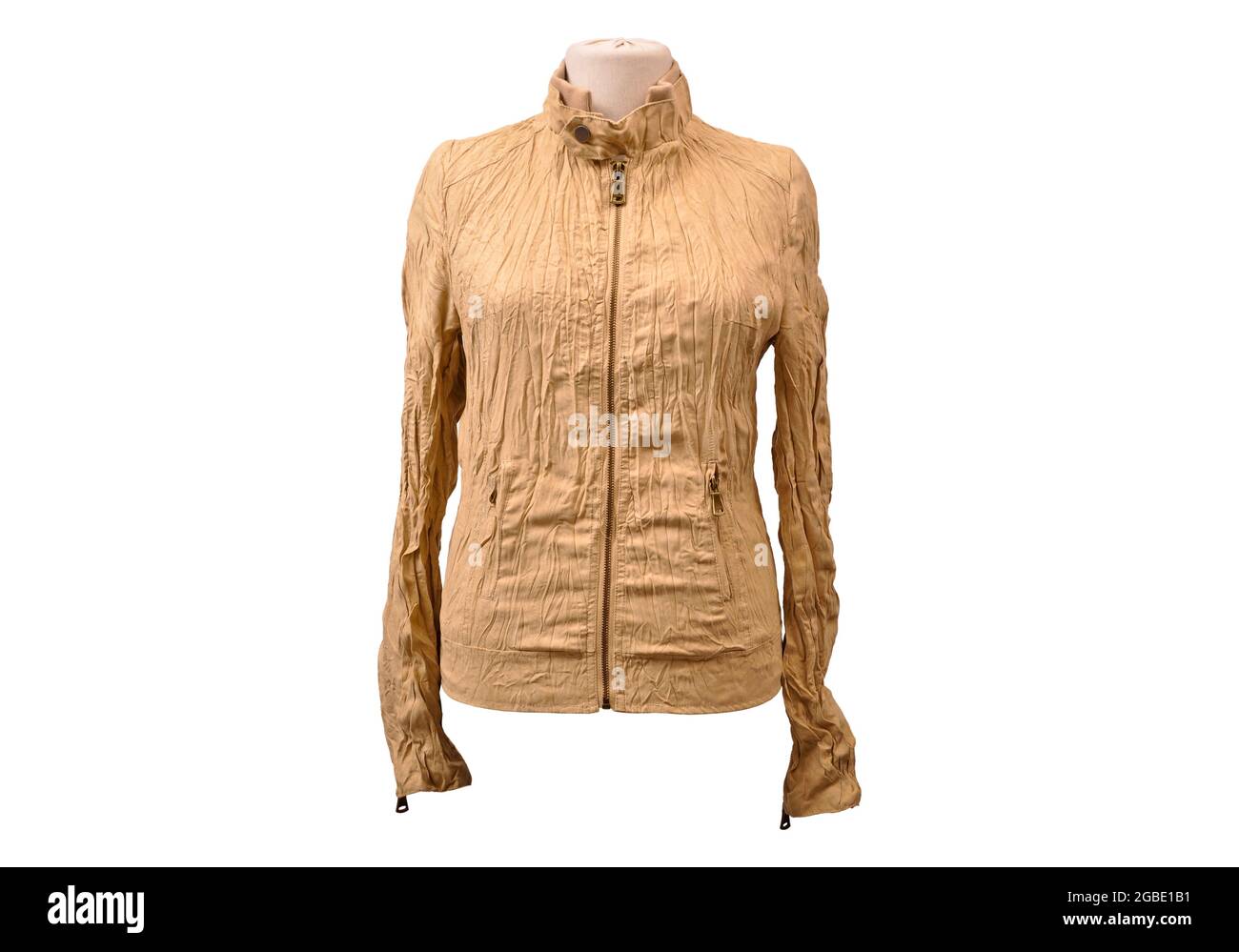 Veste en cuir nubuck beige pour femmes isolée sur fond blanc, manteau en  cuir de taille ajustée Photo Stock - Alamy