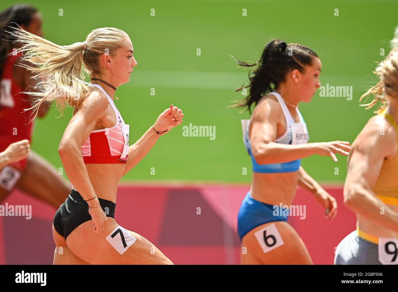 TOKYO, JAPON - AOÛT 4 : Ivona Dadic d'Autriche en compétition sur l'Heptathlon féminin lors des Jeux Olympiques de Tokyo 2020 au Stade Olympique le 4 août 2021 à Tokyo, Japon (photo d'Andy Astfalck/Orange Pictures) Banque D'Images