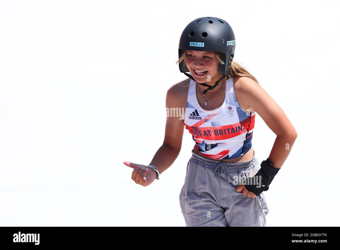 Tokyo, Japon. 4 août 2021. Sky Brown (GBR) Skateboarding : le parc des femmes est à l'origine de la chaleur lors des Jeux Olympiques de Tokyo en 2020 au Parc sportif urbain Ariake de Tokyo, Japon . Credit: Yohei Osada/AFLO SPORT/Alay Live News Banque D'Images