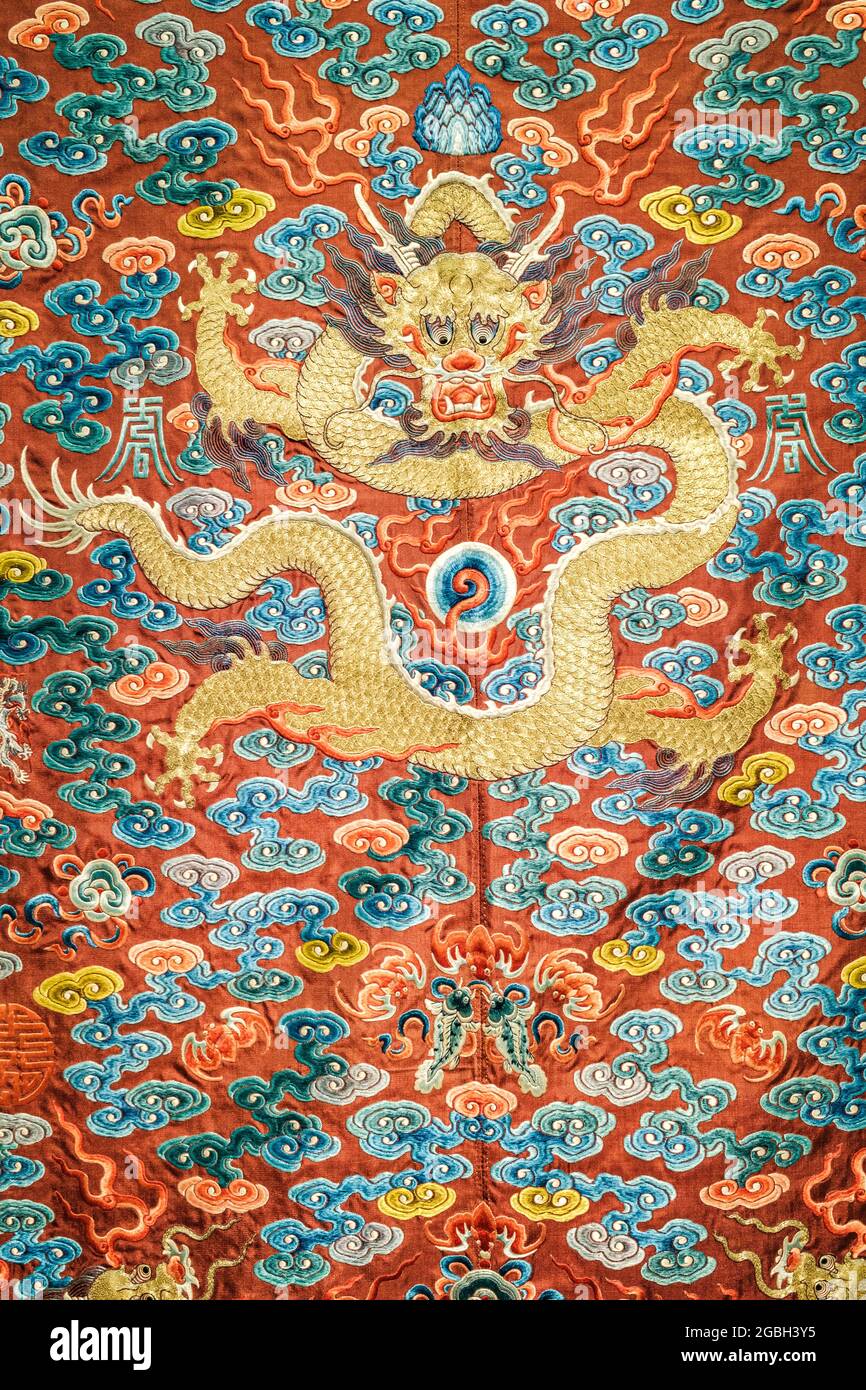 Motif Royal Dragon des vêtements de la famille de l'ancien empereur chinois, texture gros plan Banque D'Images