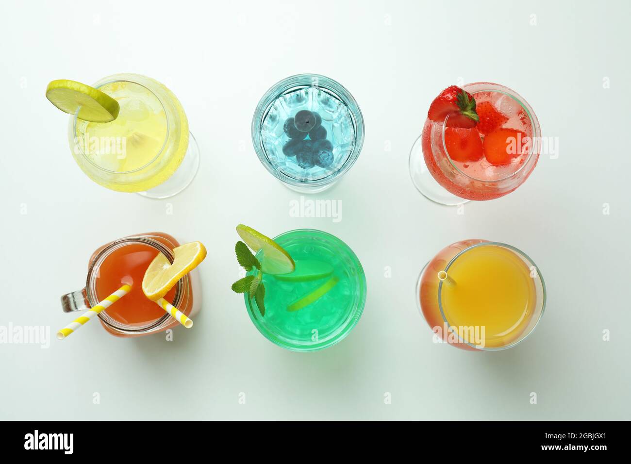 Cocktails frais Banque de photographies et d’images à haute résolution ...