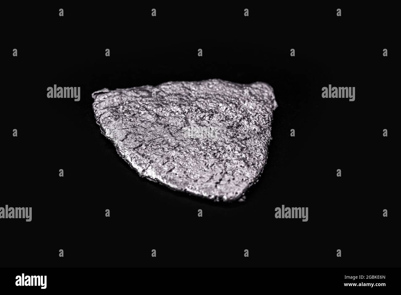 le minerai de cobalt, un élément chimique métallique lié au fer et au nickel. Utilisé dans l'industrie. Pour créer des substances appelées alliages. Banque D'Images