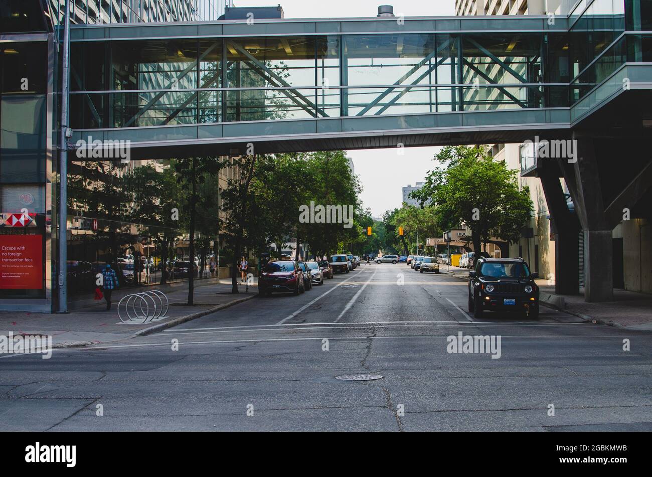 Une intersection dans le centre-ville de Winnipeg, Manitoba, Canada Banque D'Images